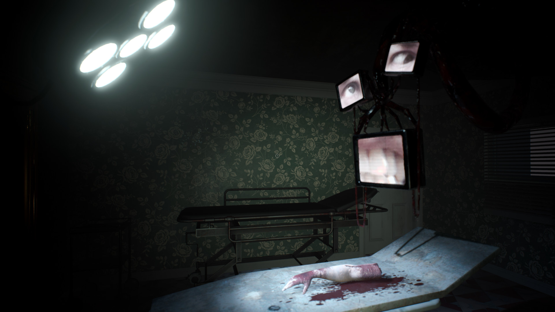 Скриншот: Infliction